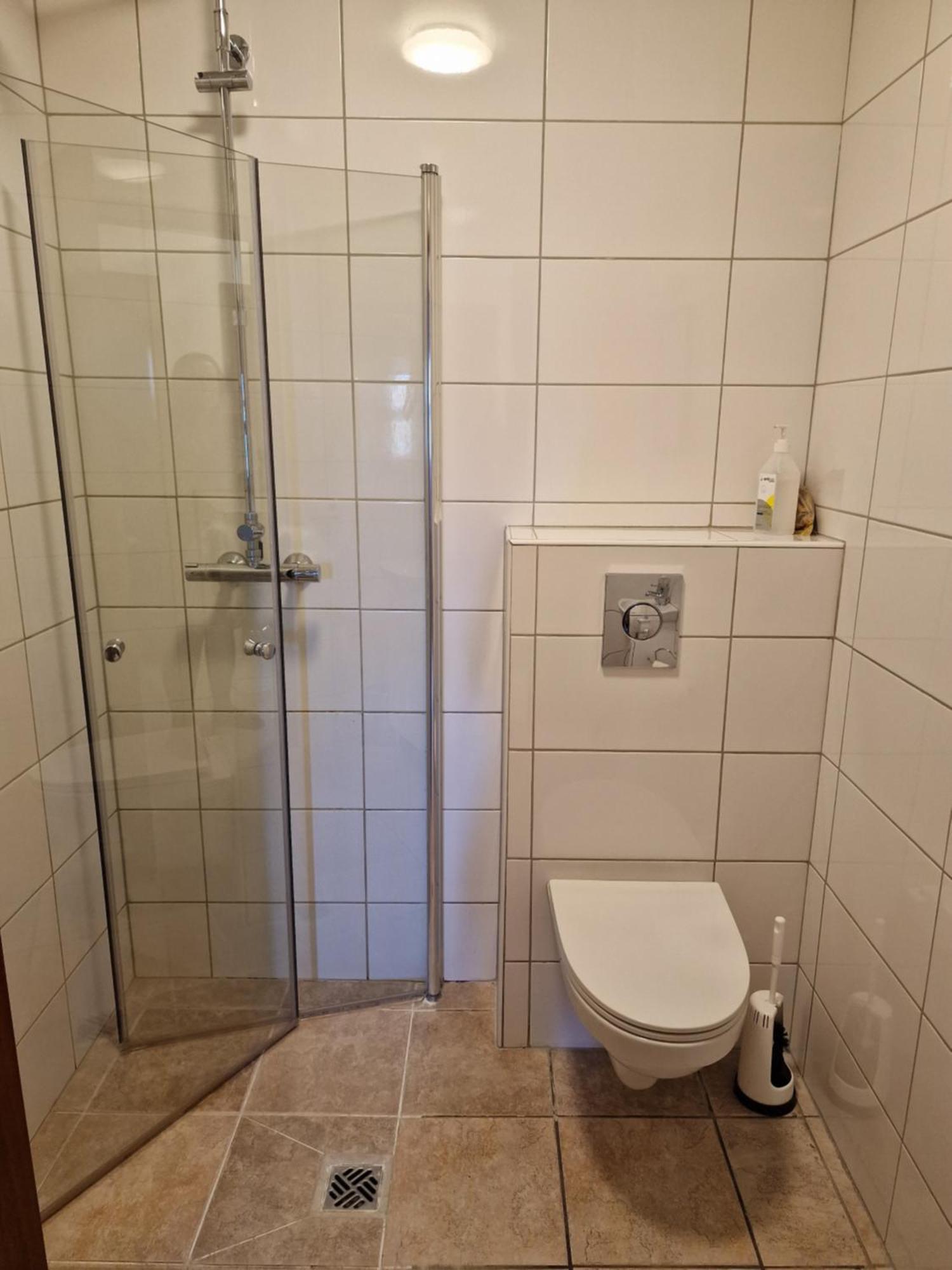 Husid Guesthouse Рейкхолт Екстериор снимка