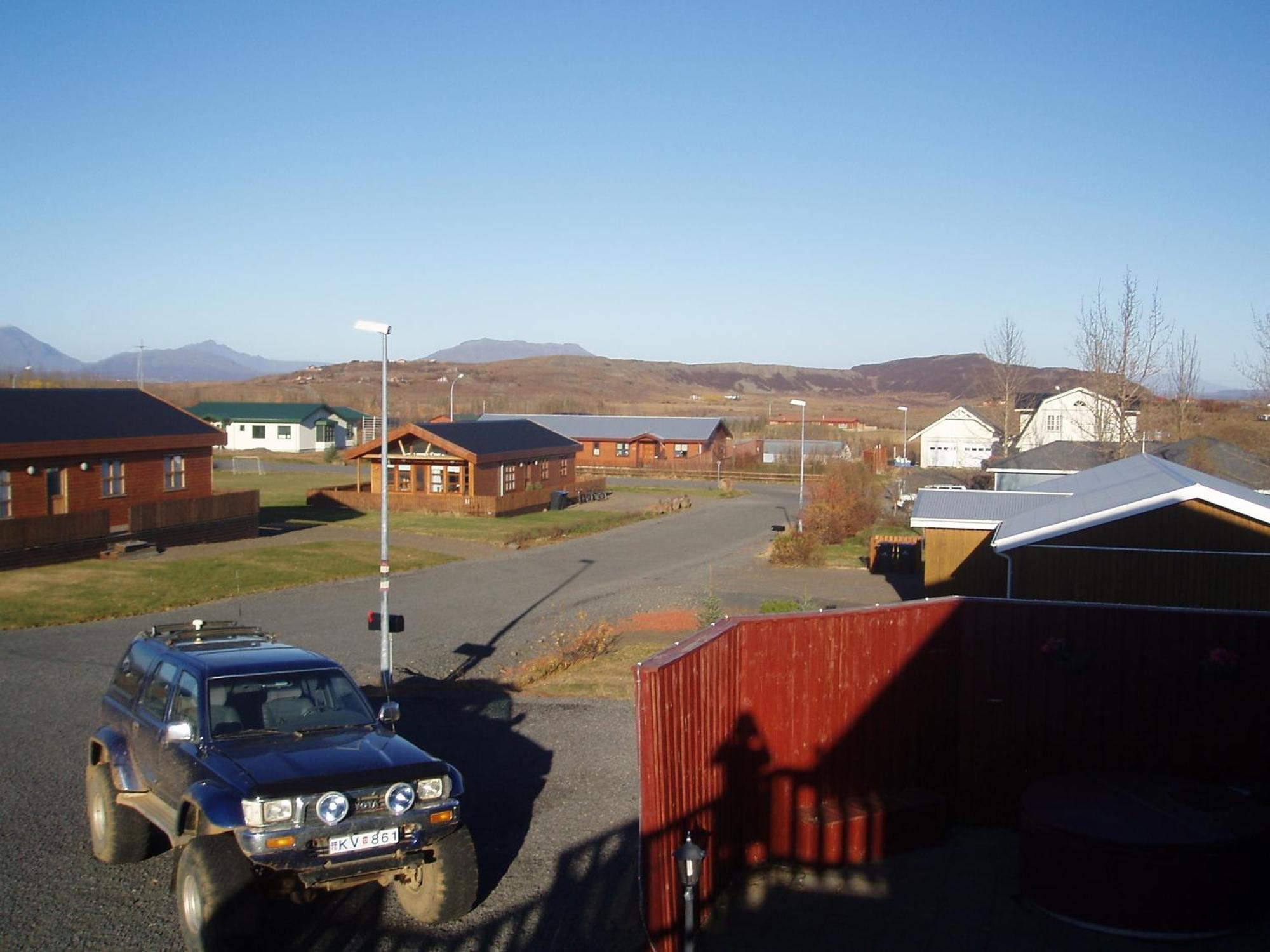 Husid Guesthouse Рейкхолт Екстериор снимка
